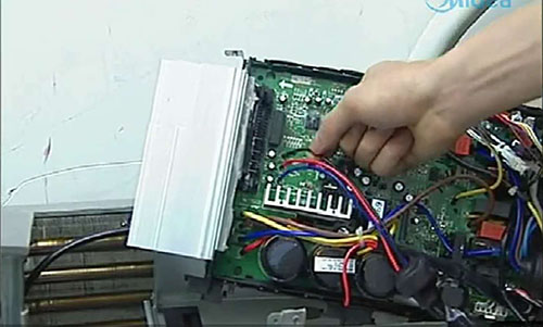 雅安市美的空调电话是多少